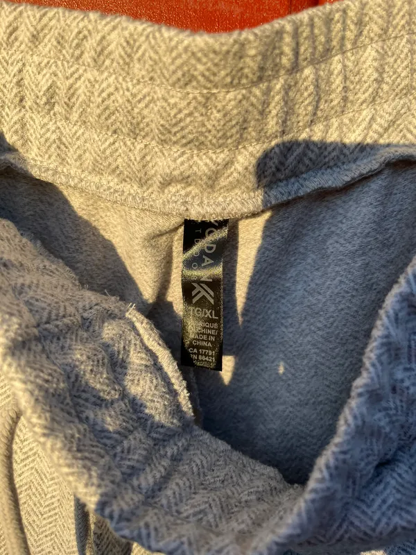 Sweats Gray Size XL - Image 3