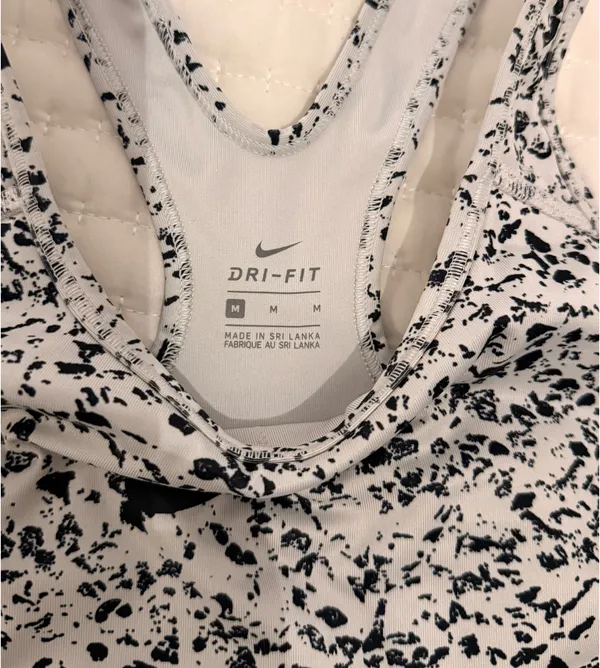 Nike sports bra - Image 2