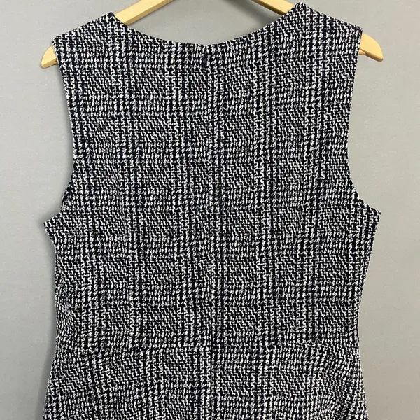 Eliza J. Women Dress 16 Navy Blue White Plaid V-Neck‎ Fit and Flare Sleeveless - Image 5