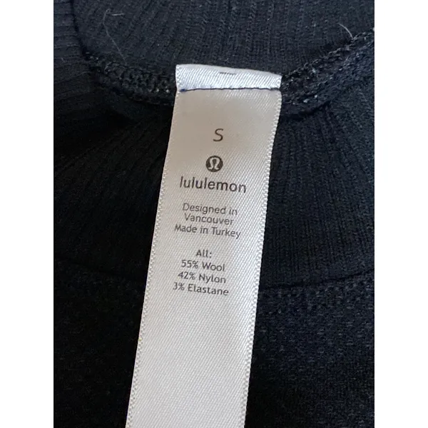 Lululemon Black Wool Long Sleeve Slim Yoga Gym Athletic Activewear T-Shirt Top S - Image 5