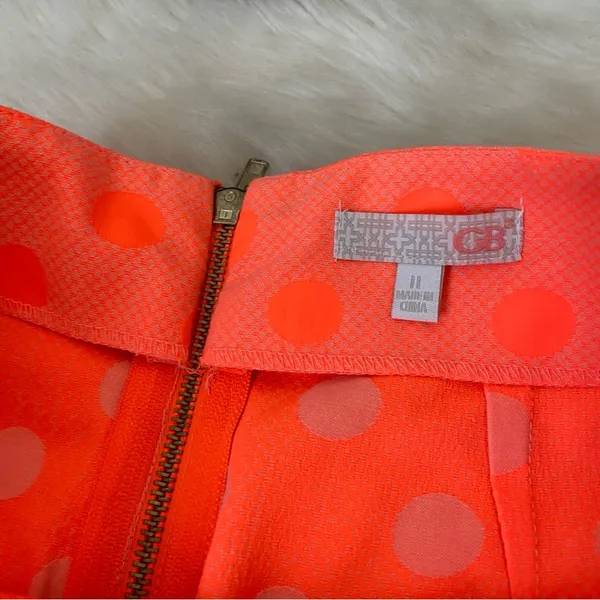 Gianni Bini Bright Orange Polka Dot Pleated Front Shorts - Image 3