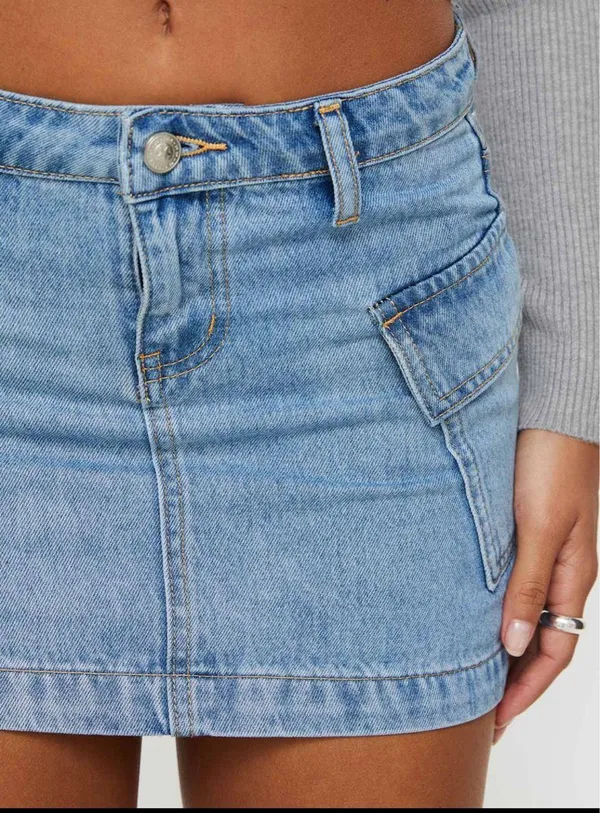 Zakai Princess Polly Cargo Denim Mini Skirt Petite - Image 4