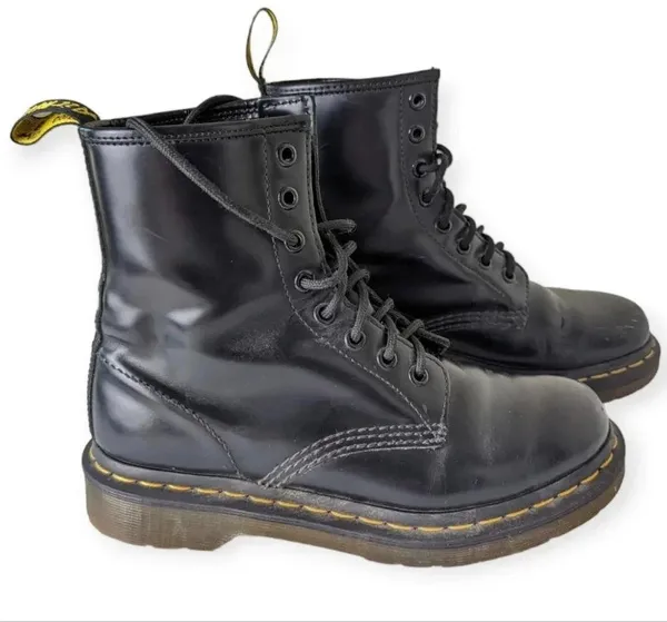 Dr. Martens Black 1460 Size 6 Smooth Leather Lace Up Boots Grunge Punk - Image 4