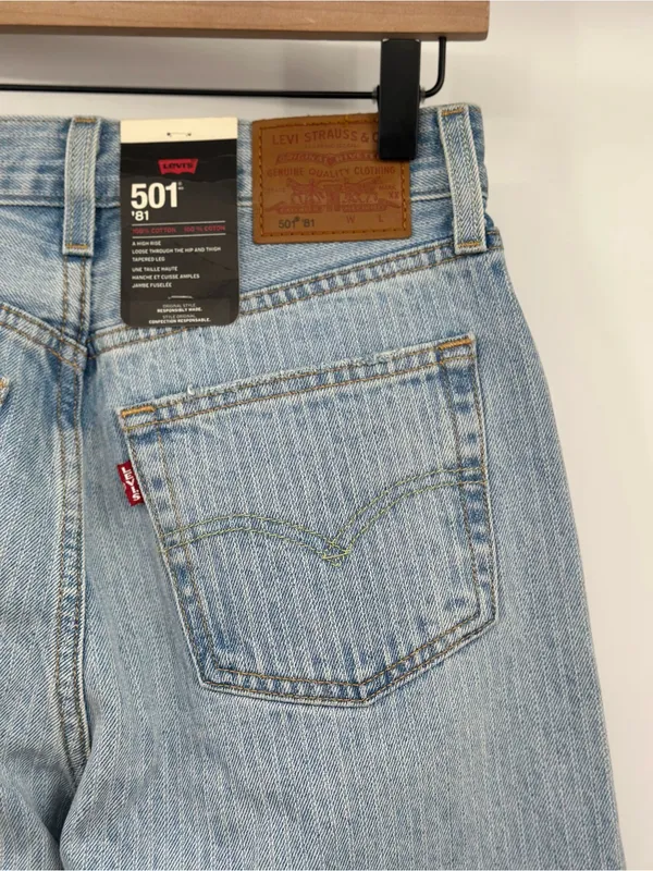 Levis 501 81 Jeans Womens 25x31 NWT Light Indigo Pattern High Rise $128‎ - Image 8