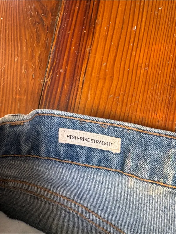 Revtown High-Rise Straight Women's Jeans Light Blue Wash Size 30 - Image 3