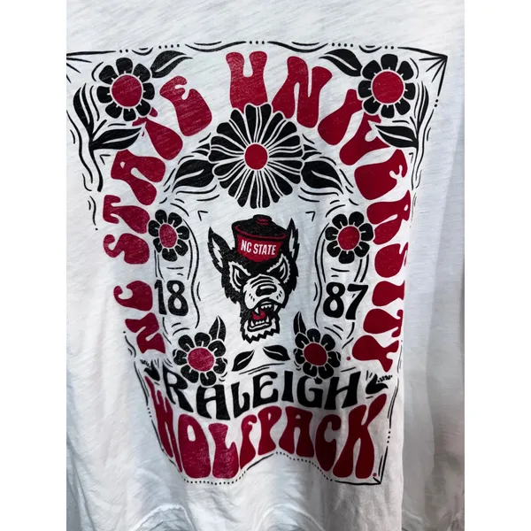 Pressbox Women's Medium White NC State Wolfpack T-Shirt Floral Graphic NWT - Image 2