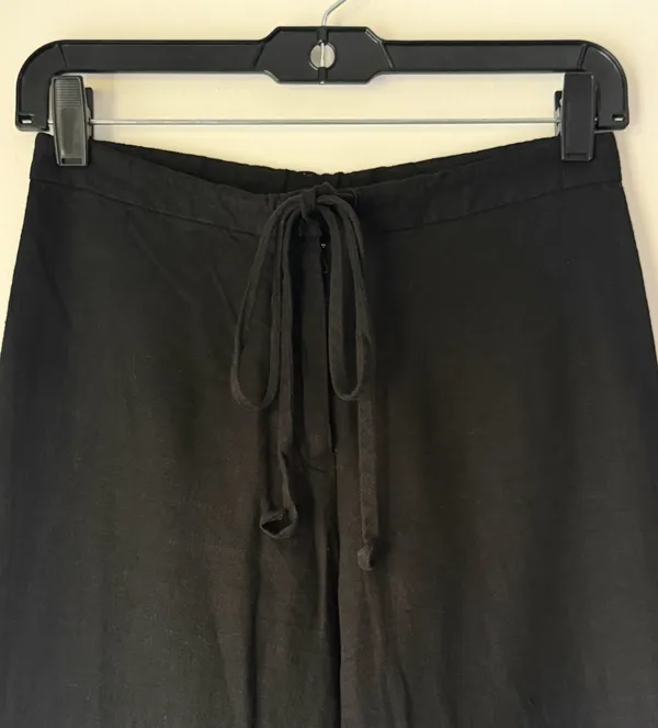 Black Women’s Linen Blend Cropped Pants Size XS - Image 2
