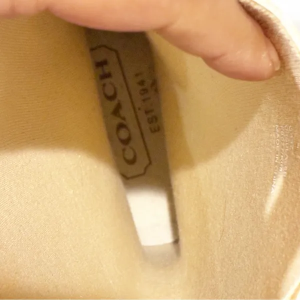 Vintage Coach Ursula Gold Ivory Women’s Waterproof Rain Boots Size 8 - Image 6