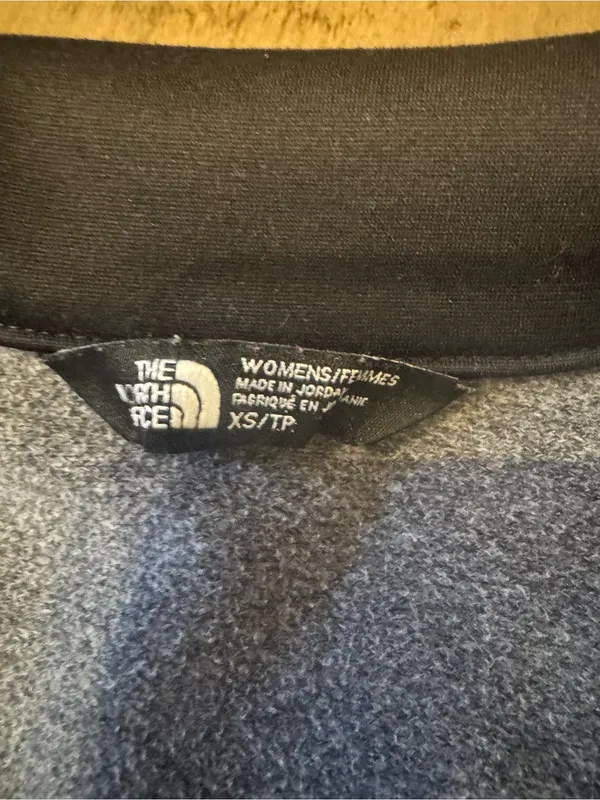 North Face Size XS Black Gray Quarter Zip - Image 3