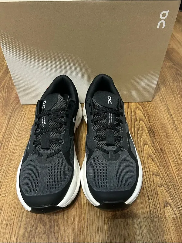 ON CLOUDRUNNER black athletic training running shoes sneakers women’s 7 new - Image 7