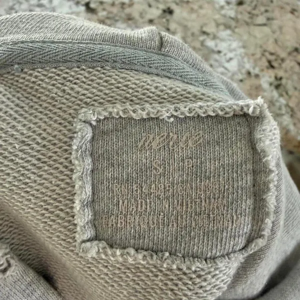Aerie Women's Grey Hoodie - Image 4