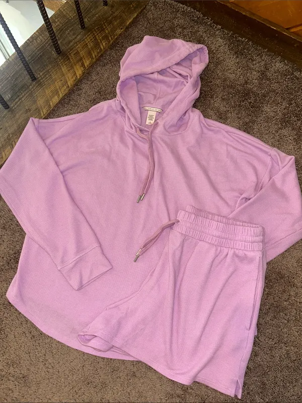 Victoria’s Secret Violet Muse Glow Waffle Short Pajama Lounge Set - Image 4