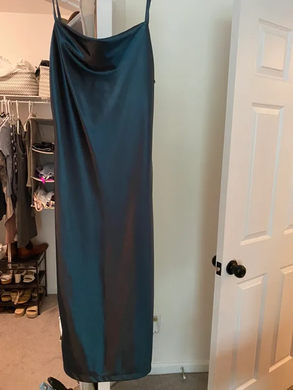 Green Semi Formal Dress Size XS - Image 3