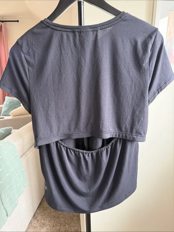 Athleta Black Air Out Cinch Tee - Image 3