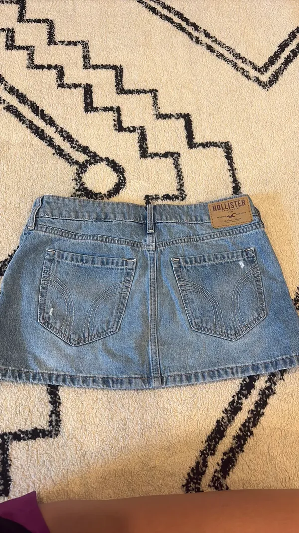Hollister Jean Skirt - Image 2