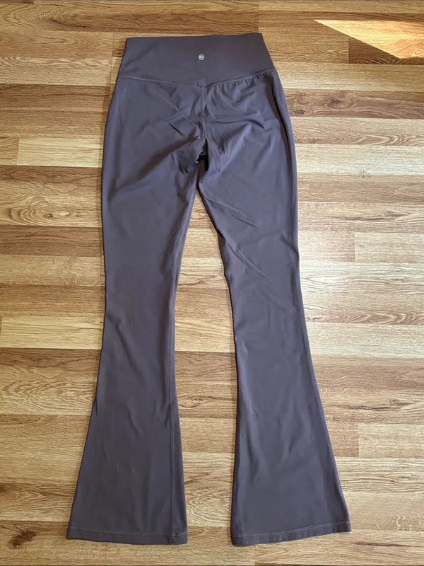Women's High-Waist Flare Leg Active Pants - Image 4