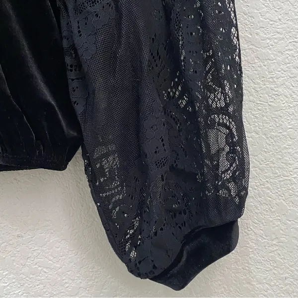 Free People Dream Team Black Velvet Lace Blouse Sz S - Image 9