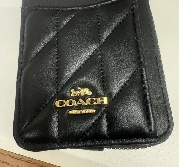 NWT Coach Zip Card Case With Quilting CZ467 - Image 2
