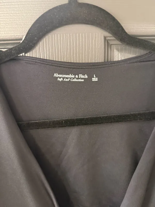 Abercrombie Black Top L - Image 6