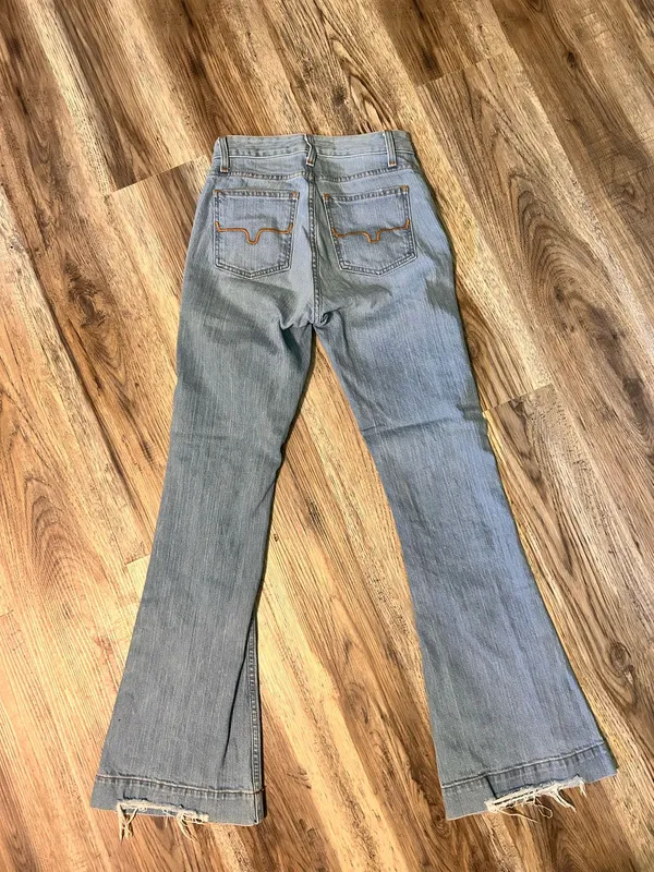 Light wash distressed Kimes 00/32 - Image 2