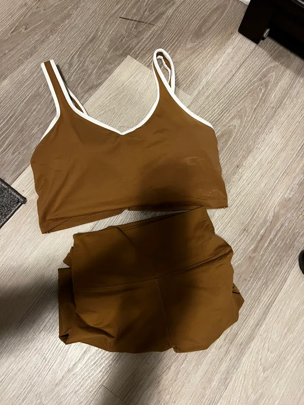 Aerie Leggings & Top Set - Image 3