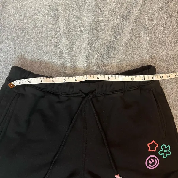 PacSun Spectrum PAC Black Graphic Charm Drawstring Lounge Shorts Y2K‎ Size Small - Image 4