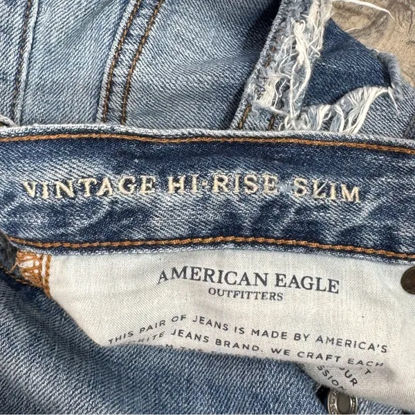 American Eagle Jeans Women 10 Vintage High Rise Slim Distressed Patch Straight‎ - Image 9