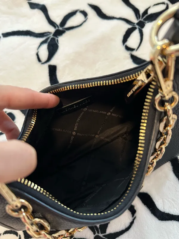 Michael Kors Black Pebbled Leather Shoulder Bag with Gold Hardware - Image 6