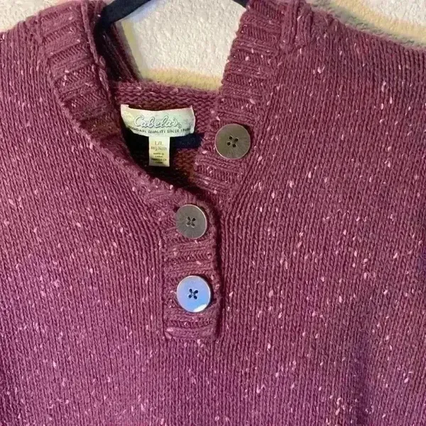 Burgundy Cabela's hooded sweater sz L comfy cozy knit colorful casual basic - Image 3