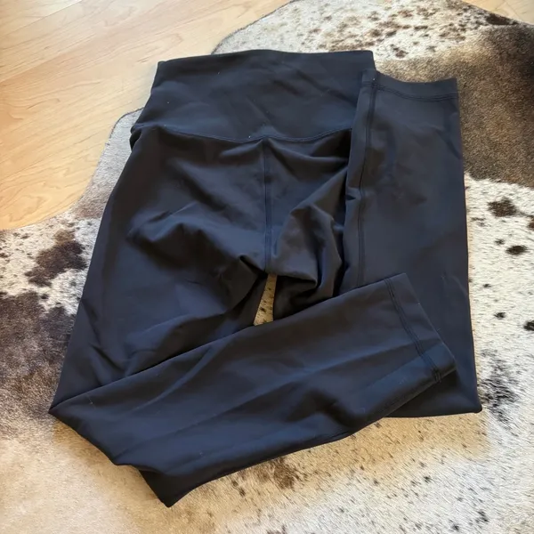 Lululemon Wunder Train Contour Fit High-Rise Crop 23"‎ Black Size 4 - Image 7