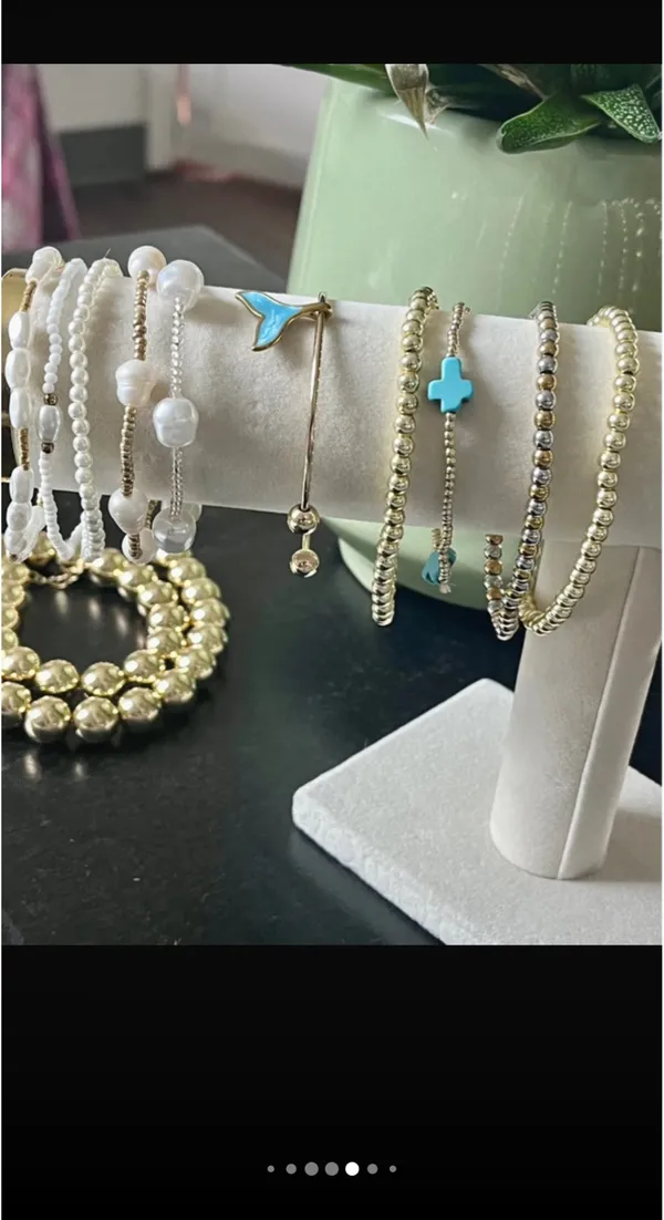 Anthropologie (1) filled bracelets - Image 8