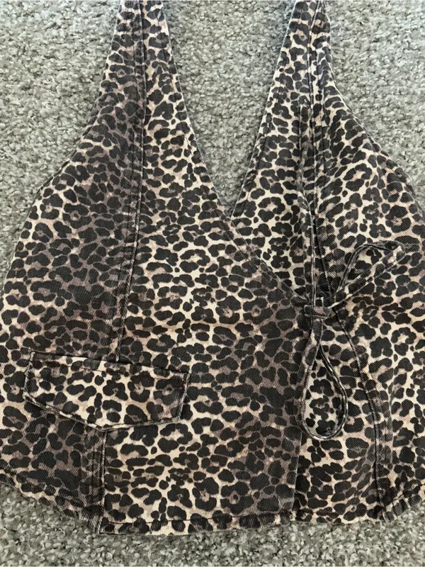 Pull&Bear Brown Leopard Halter Tank Top - Image 3
