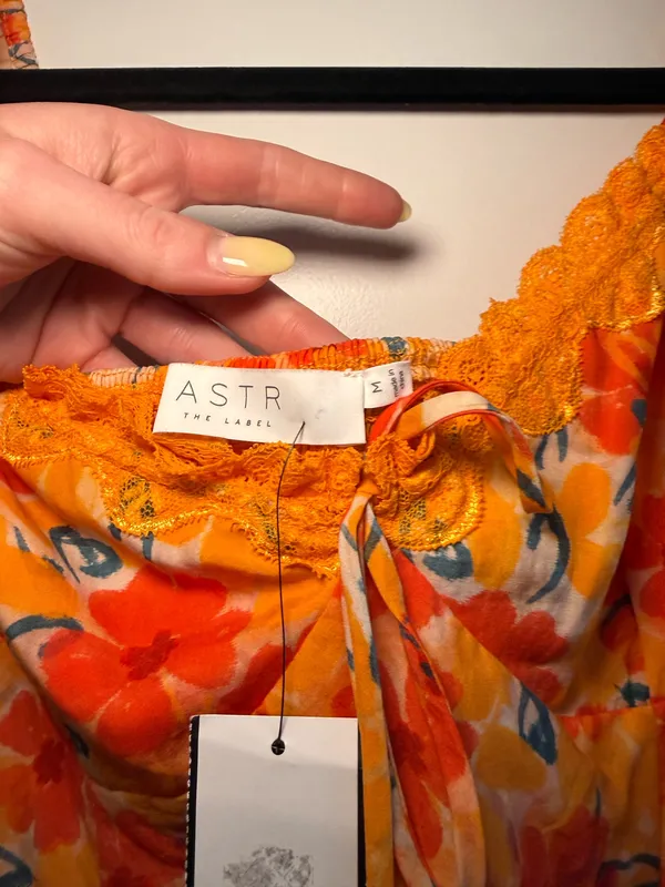 ASTR The Label Floral Blouse - Image 4