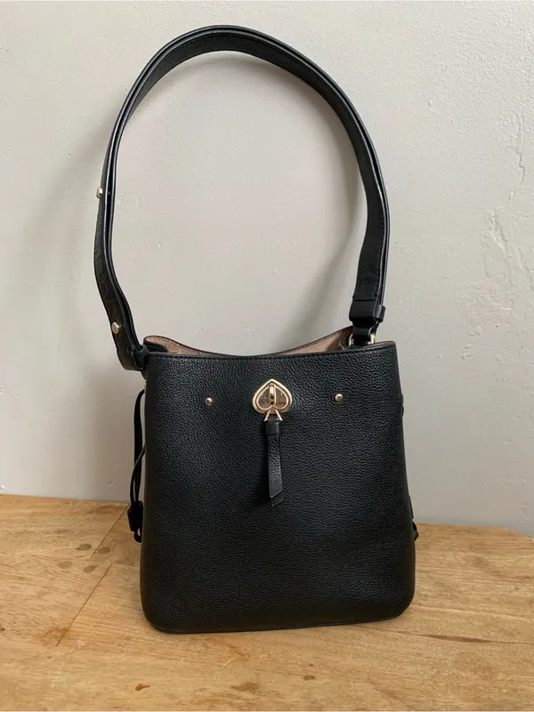 Kate Spade New York Marti Small Leather Bucket Bag Shoulder Bag in Black - Image 2