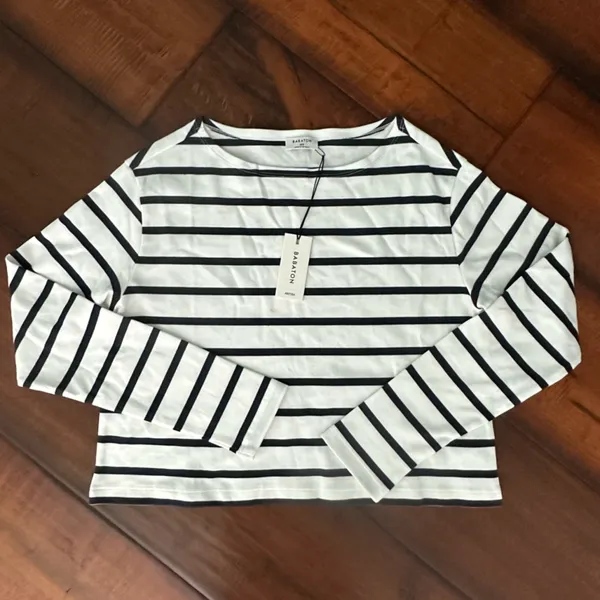 NWT Aritzia Babaton Analog Long Sleve Top - Image 4