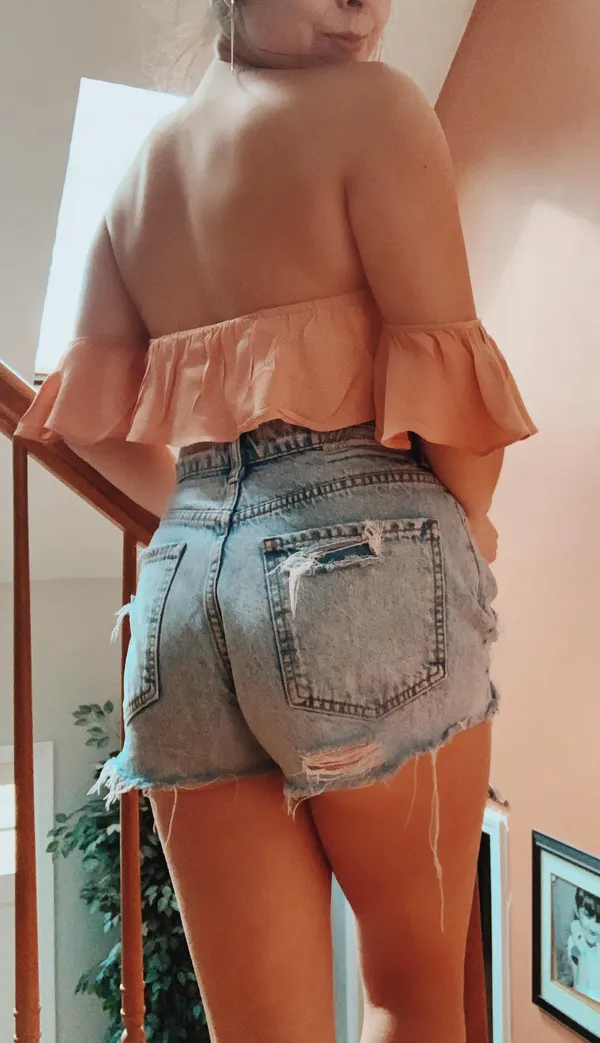 Forever 21 Pink Off The Shoulder Crop Top - Image 3