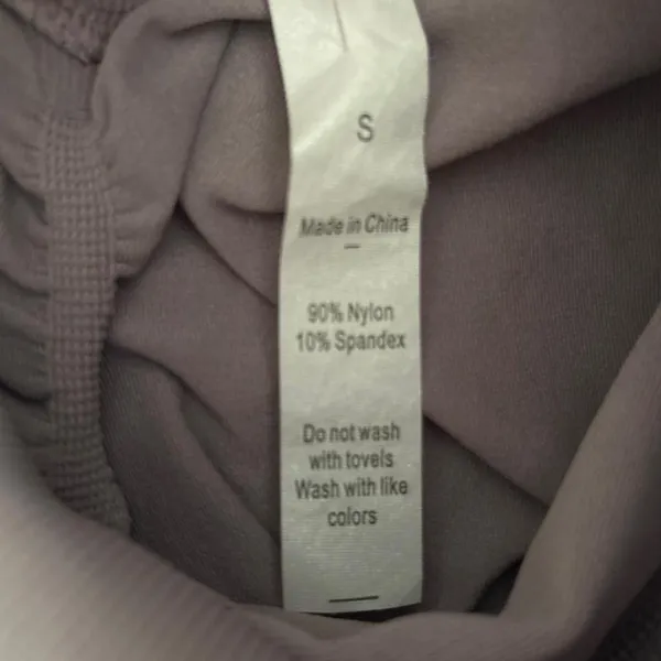 Size S Light Purple High-Waisted Leggings with Scrunched Butt - Image 4