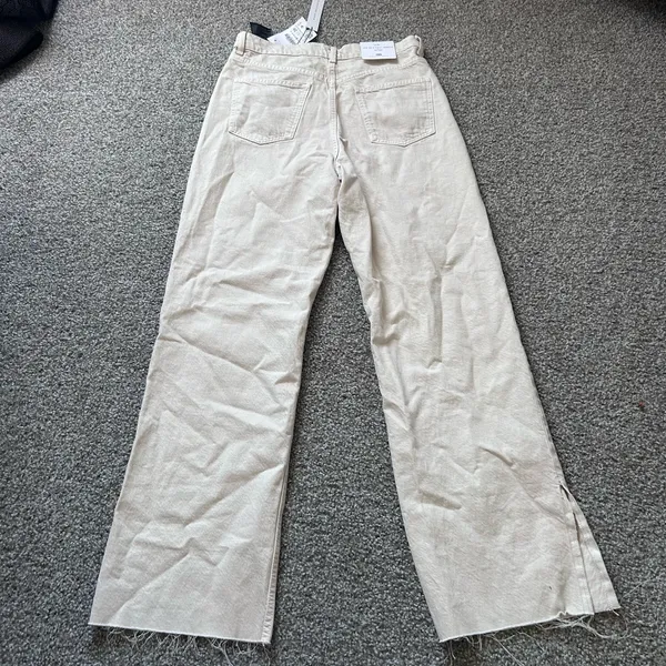NWT Zara 90s Full Length Pants in Dusty Cream - Image 4