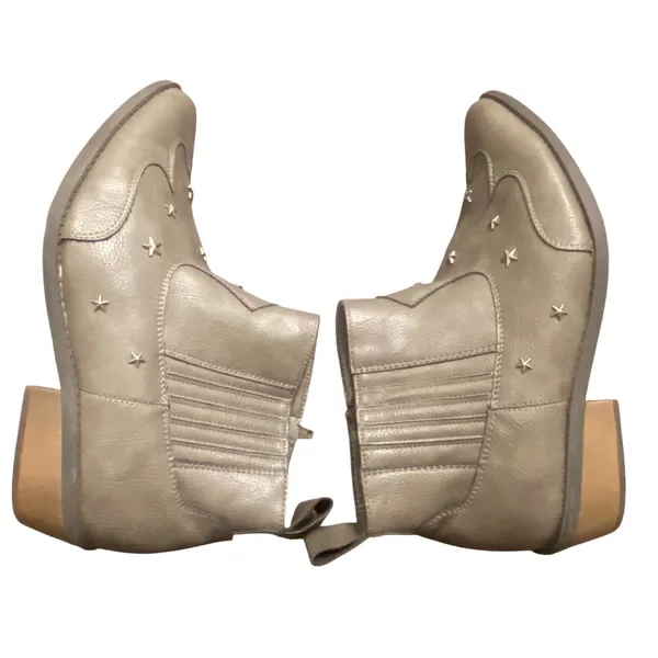 Comfort Est. 1948 Star Stud Western Ankle Boots Gray Women’s 10M Zip Country - Image 4