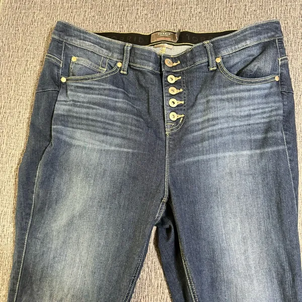 Torrid Women’s Bombshell Skinny Button Fly Jeans - Image 2