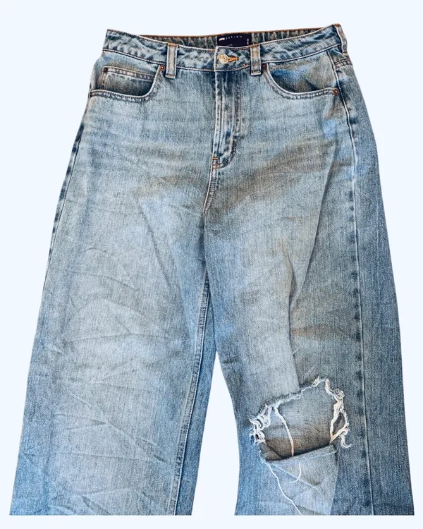 ASOS Ripped Jeans Denim Relaxed Fit High Waisted 28 6 - Image 2