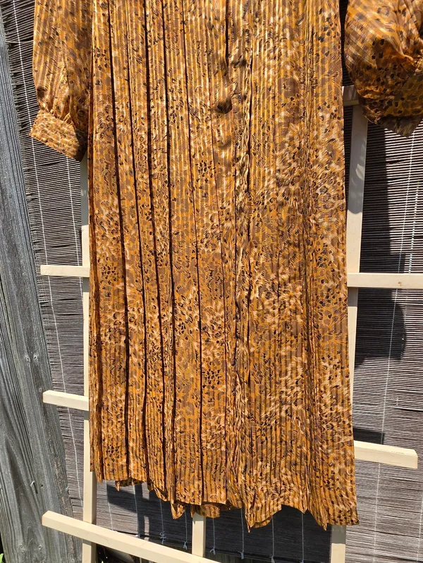 vintage 1980s Leslie Fay sheer animal-print midi dress 10 - Image 4