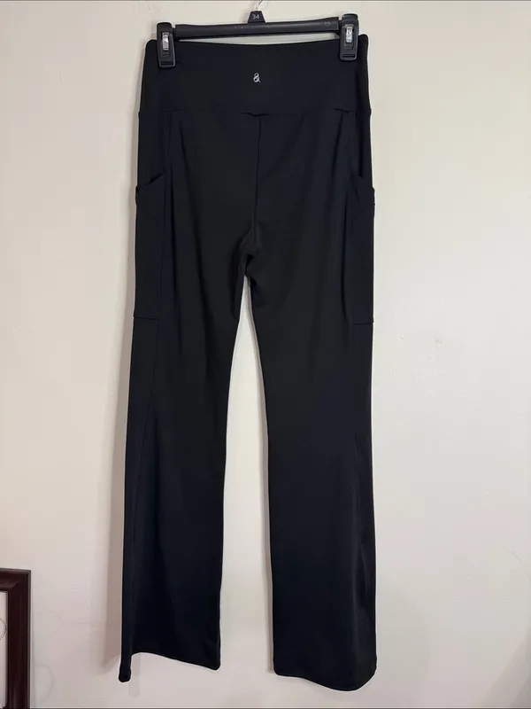 Lou & Grey Black Pull-On Flare Yoga Athleisure Lounge Pants Side Pockets size M - Image 2