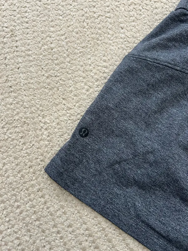Lululemon shorts size 4 - Image 2