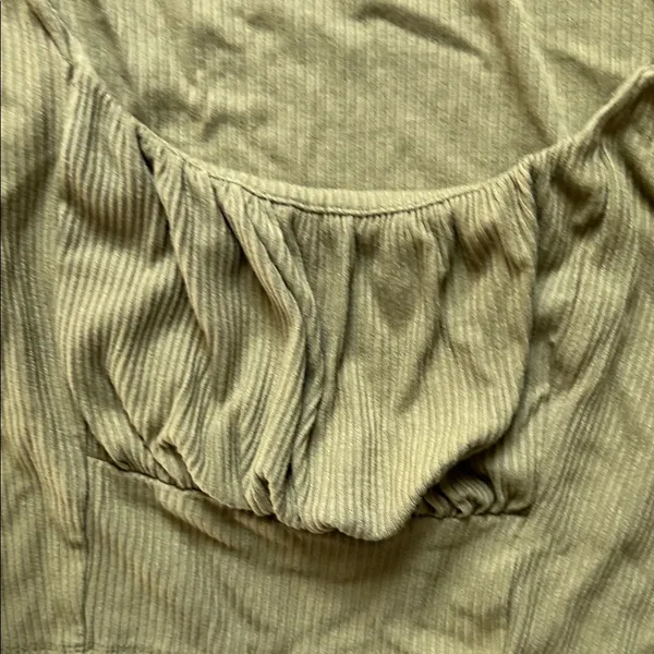 Olive Ribbed Long Sleeve Crop Top Green Size M - Image 3