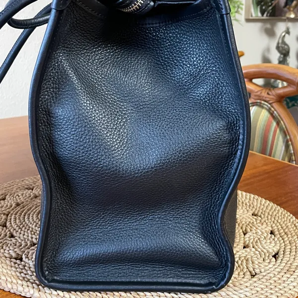 Kate Spade New York Ella Tote Bag Black With White Letters and Logo - Image 7