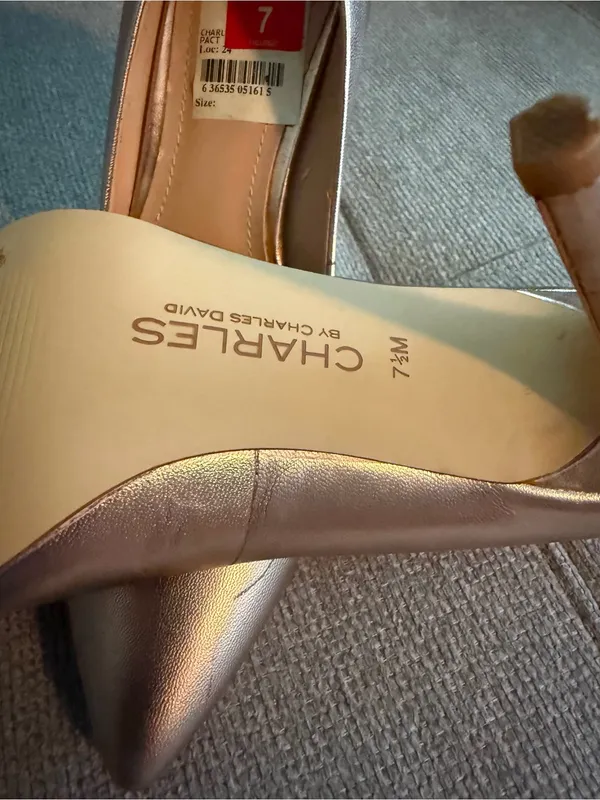 Charles David Metallic Rose Gold Pointed Toe Pumps - Image 3