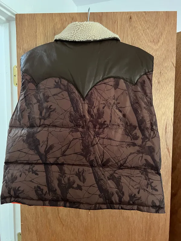 Dairy boy iconic camo vest  - Image 8