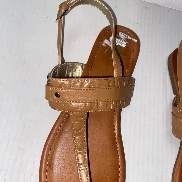 GBG Los Angeles Brown Faux Leather T-Strap Flat Sandals Women's Size 11 - Image 5