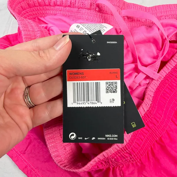 Nike Swoosh Shorts Women's Large Pink Running Lined Five Swoosh Standard Fit NWT - Image 6